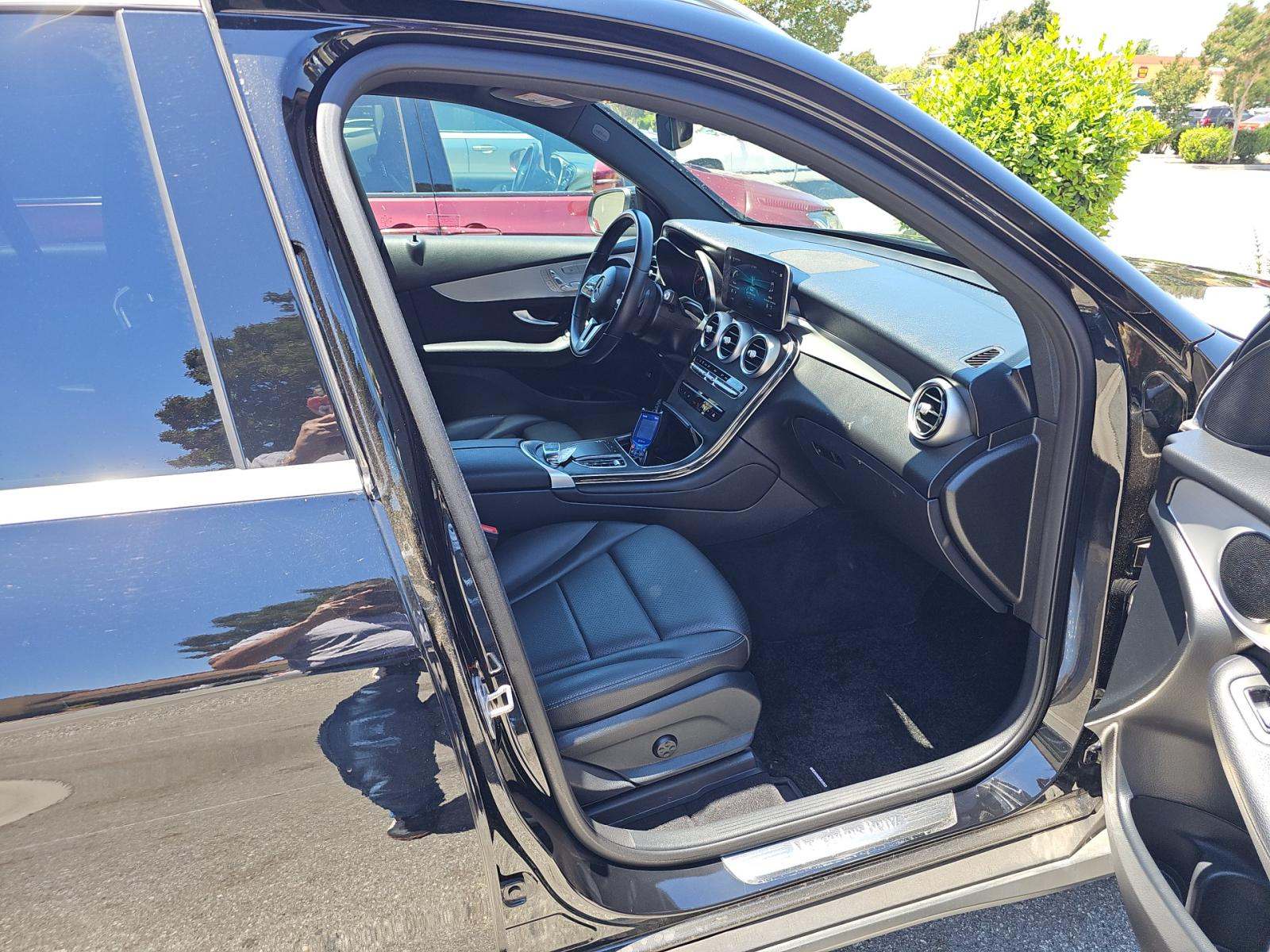 2022 Mercedes-Benz GLC GLC 300 AWD