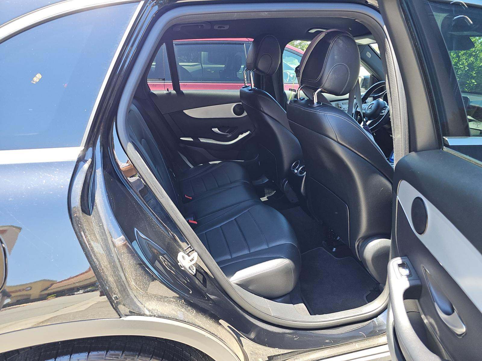 2022 Mercedes-Benz GLC GLC 300 AWD