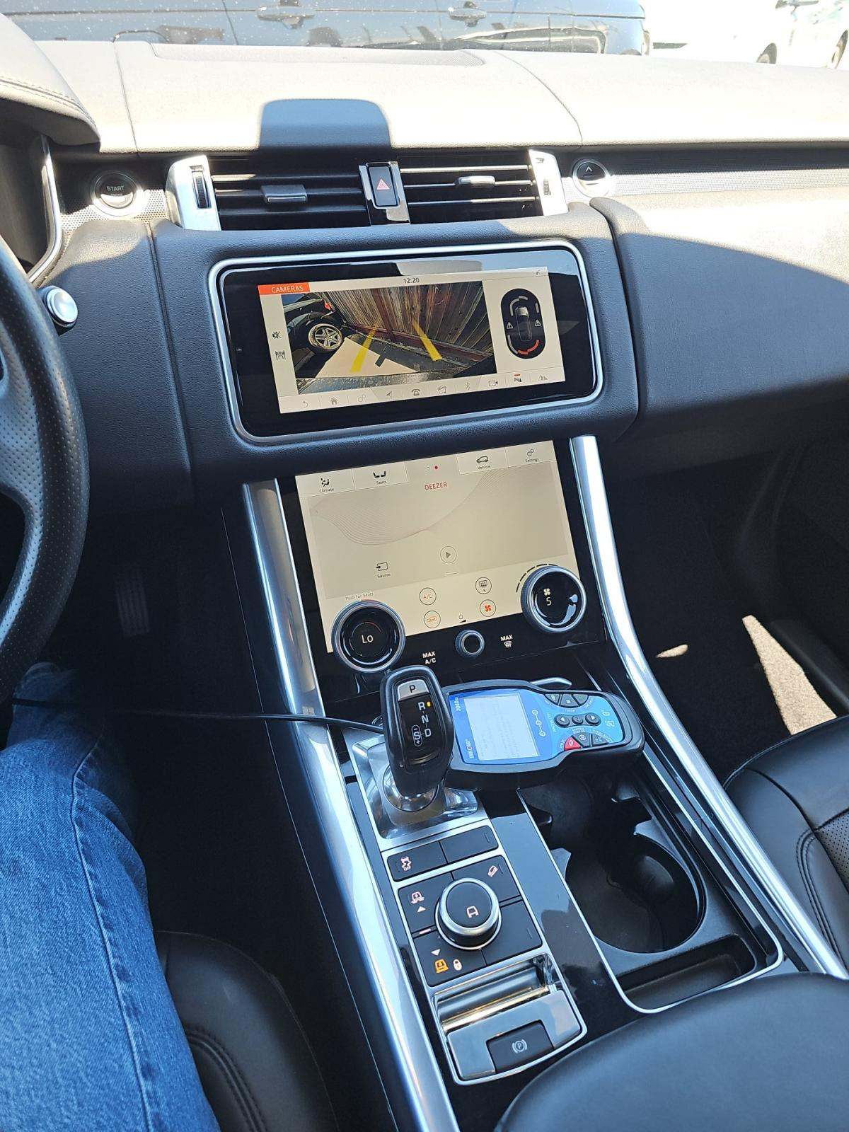 2019 Land Rover Range Rover Sport HSE AWD