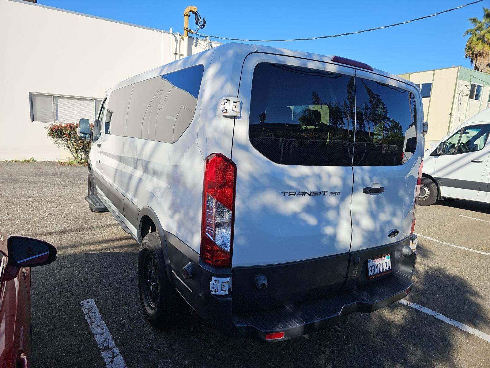 FORD TRANSIT 350 - 2
