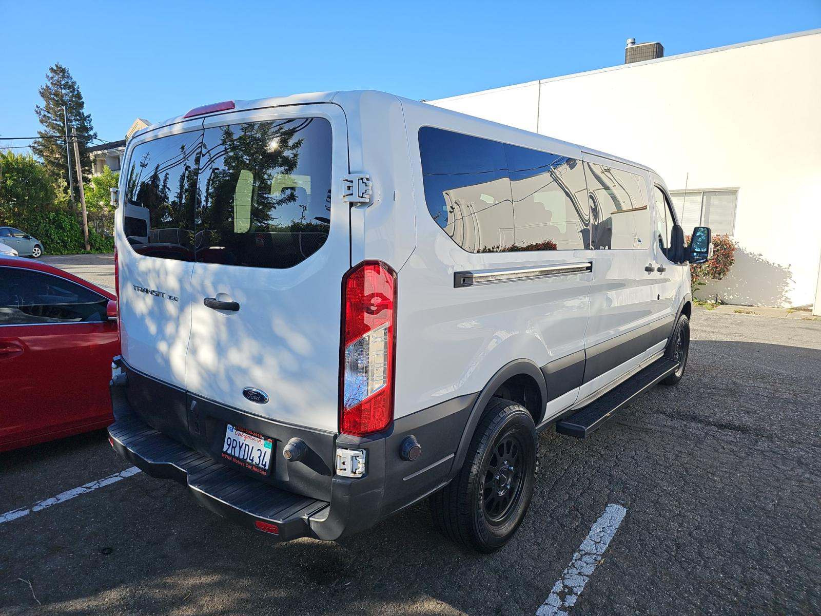 FORD TRANSIT 350 - 3