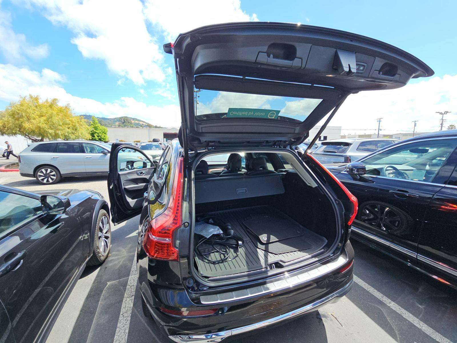 2023 Volvo XC60 Recharge T8 Ultimate AWD