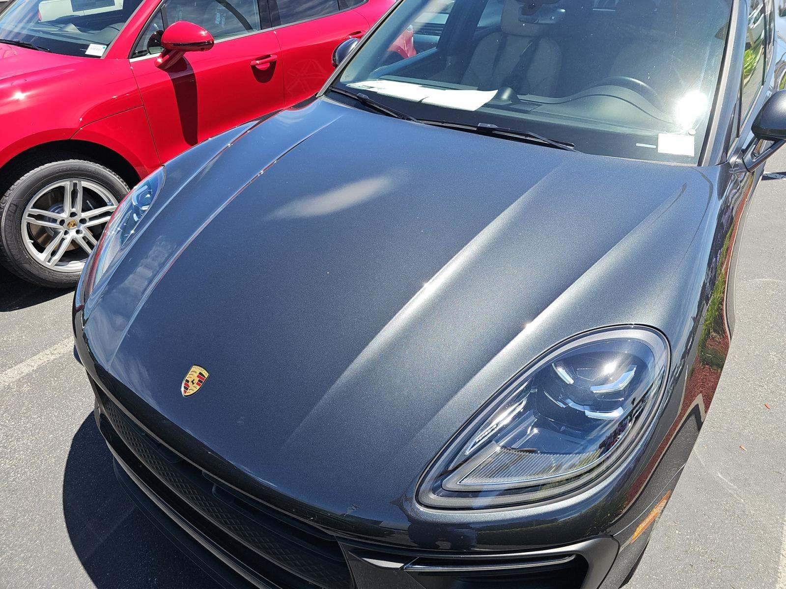 2024 Porsche Macan Base AWD