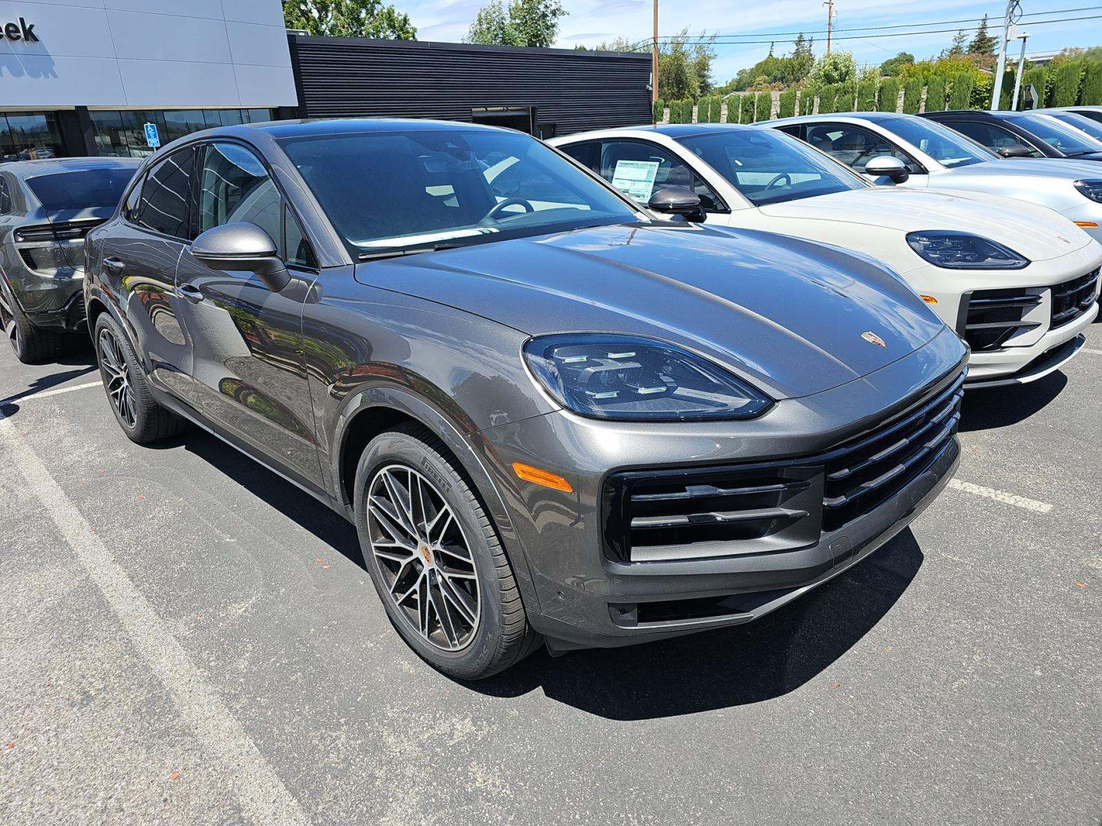 2025 Porsche Cayenne Base AWD