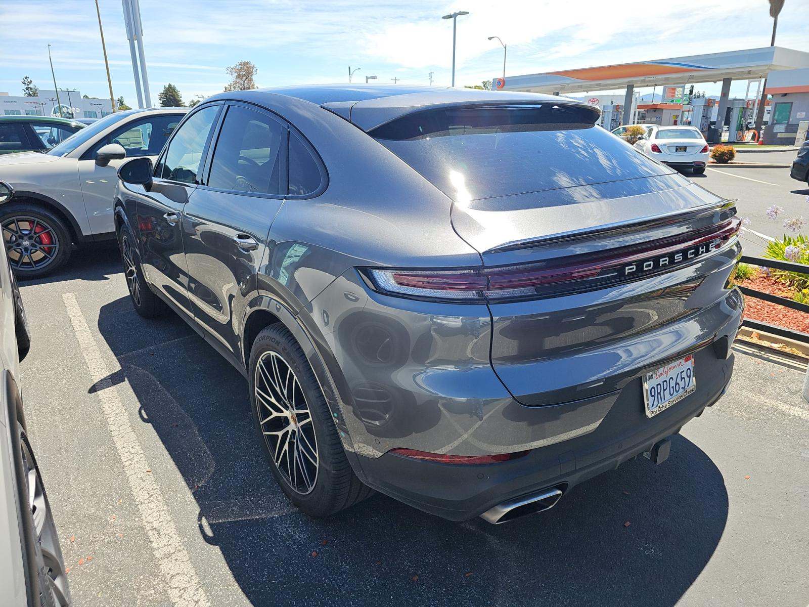 2025 Porsche Cayenne Base AWD