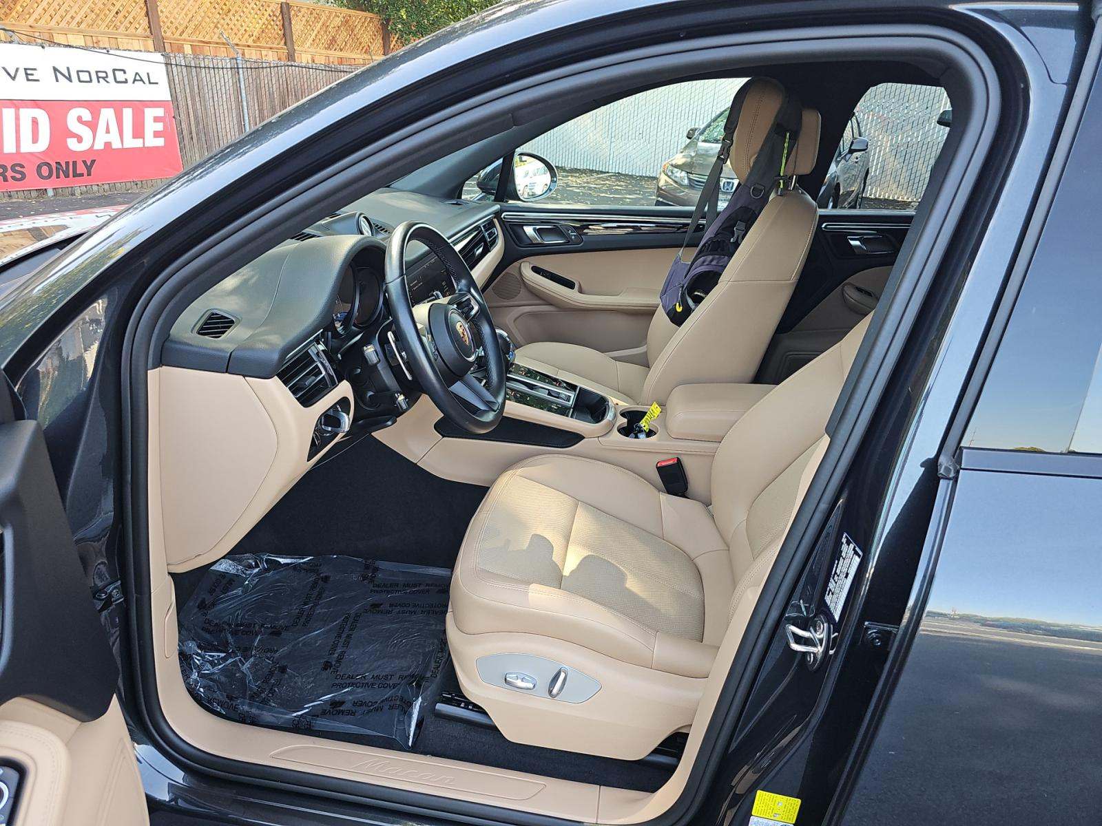 2024 Porsche Macan Base AWD