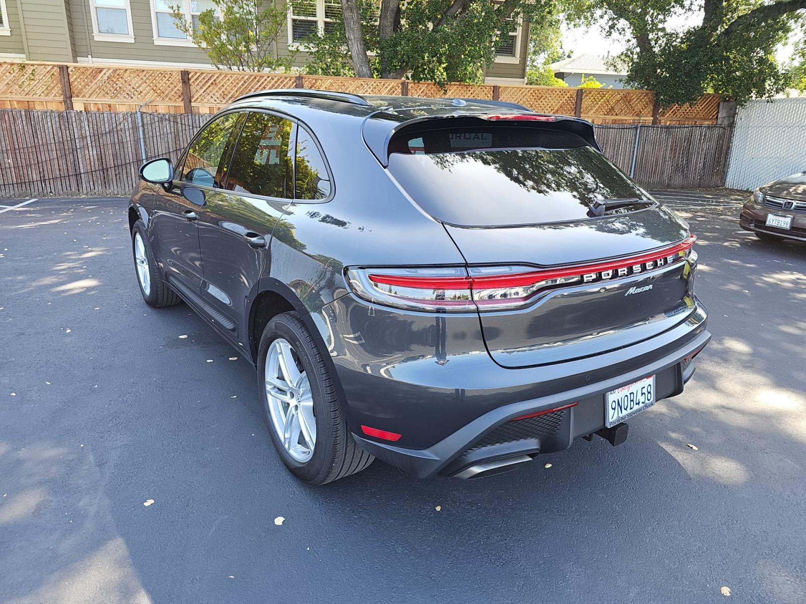 2024 Porsche Macan Base AWD