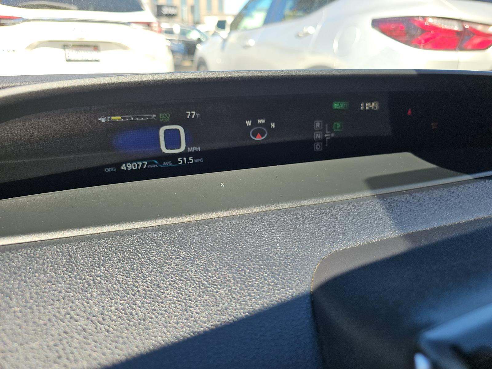 2016 Toyota Prius Three Touring FWD