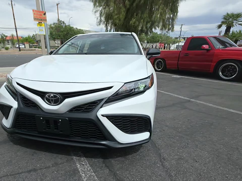 2023 Toyota Camry SE Nightshade FWD