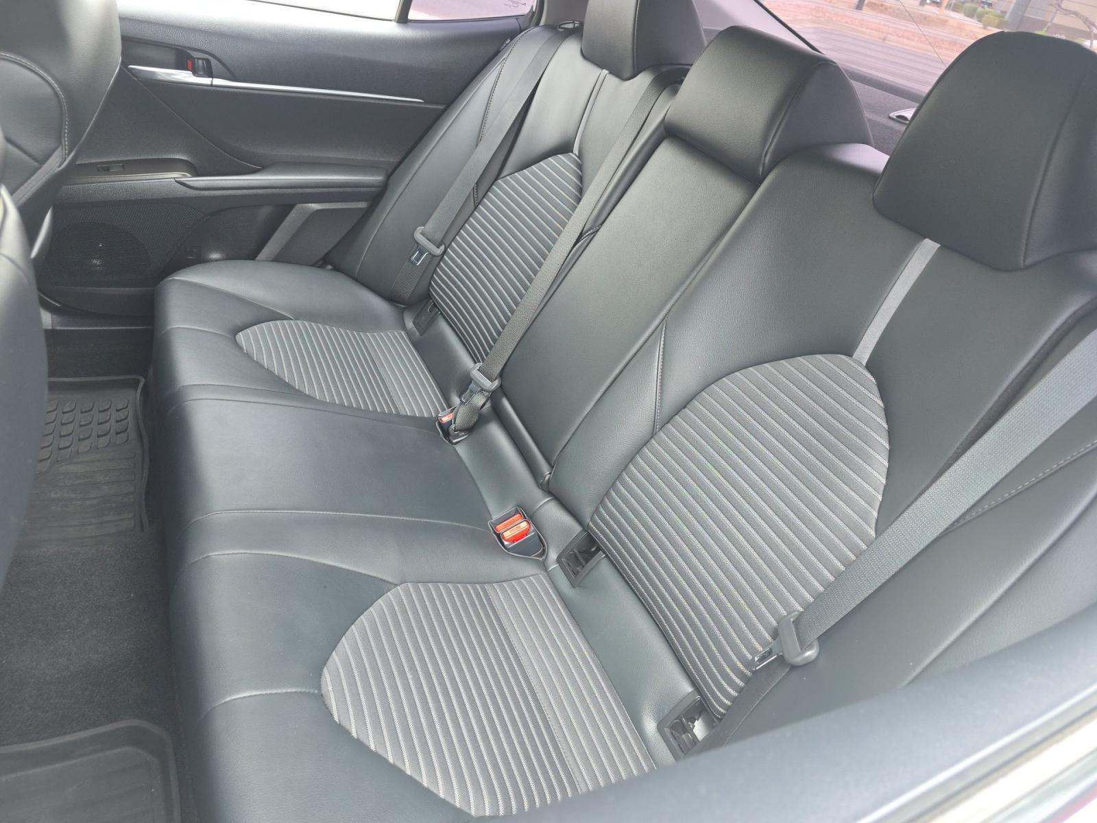 2023 Toyota Camry SE Nightshade FWD