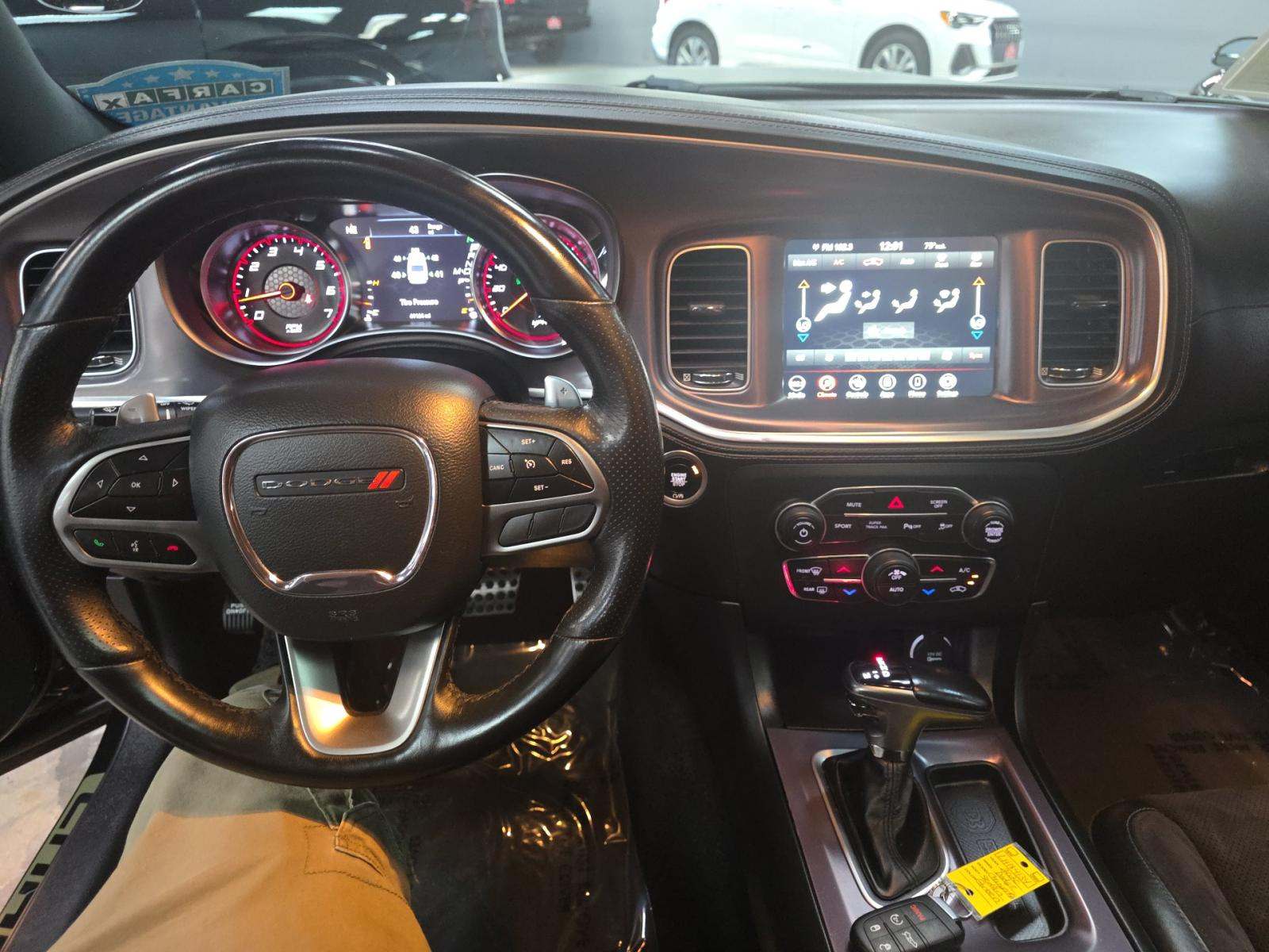 DODGE CHALLENGER - 10