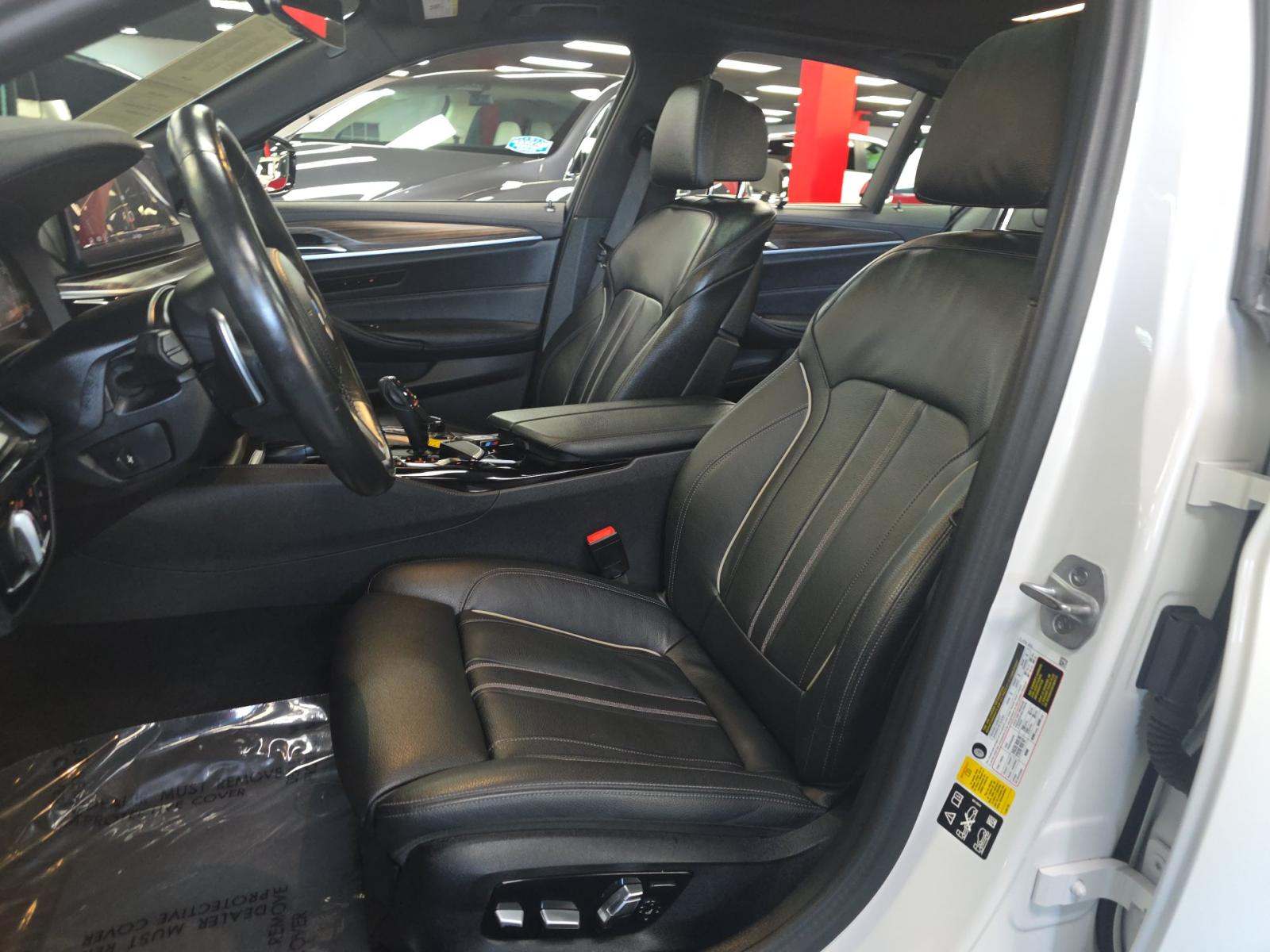 2023 BMW 5 Series M550i xDrive AWD