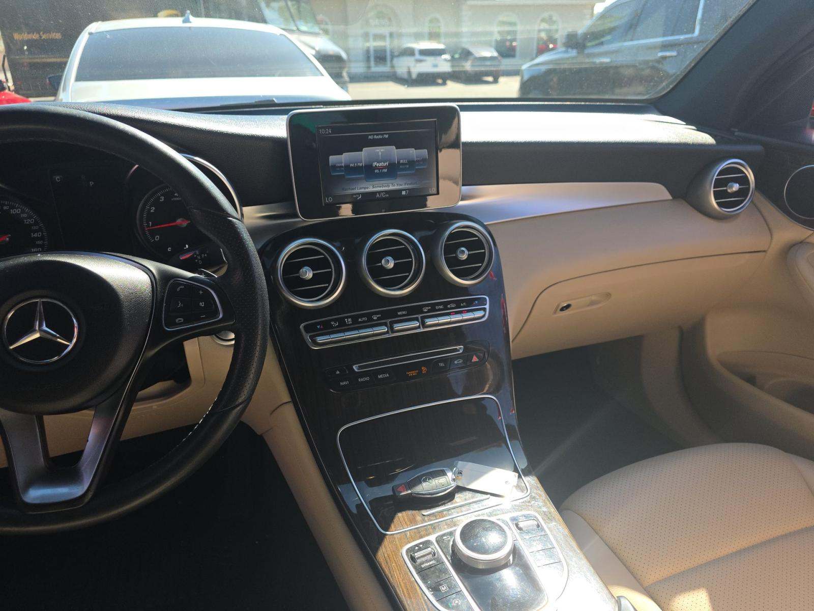 2018 Mercedes-Benz GLC GLC 300 RWD