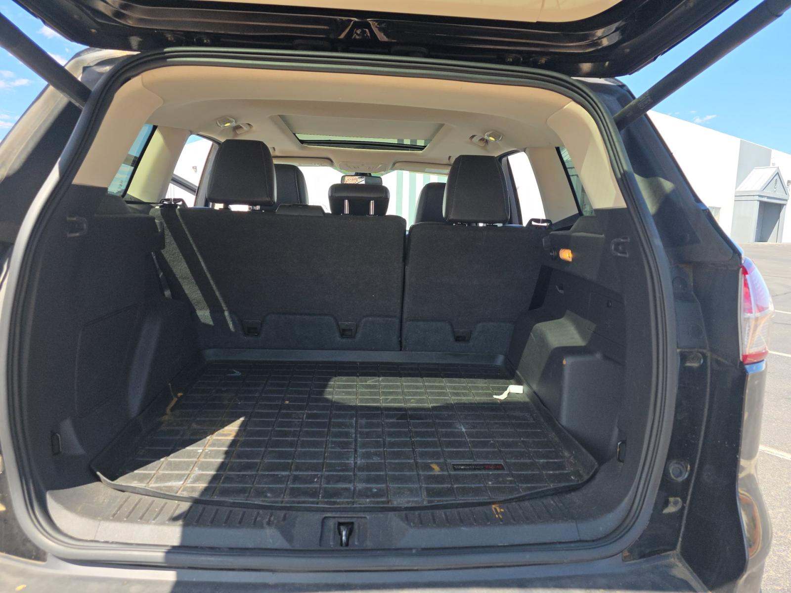 FORD ESCAPE - 10