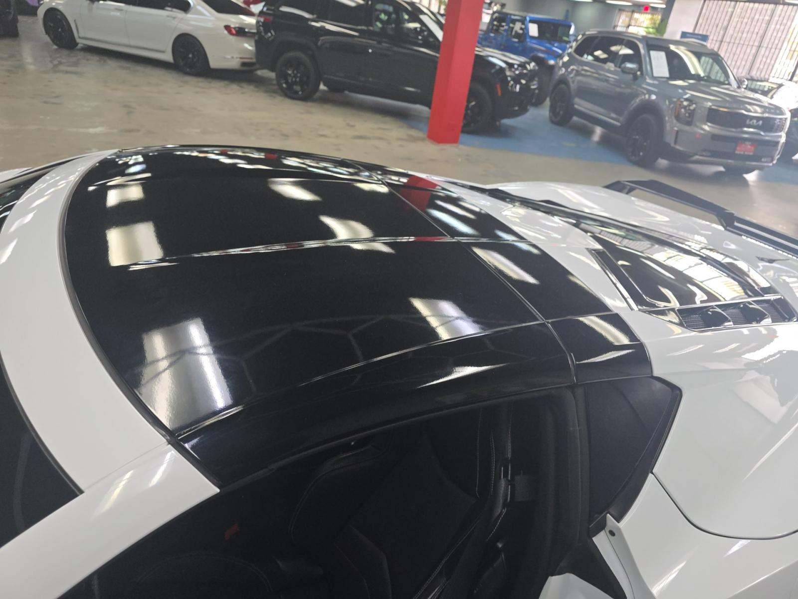 CHEVROLET CORVETTE - 8