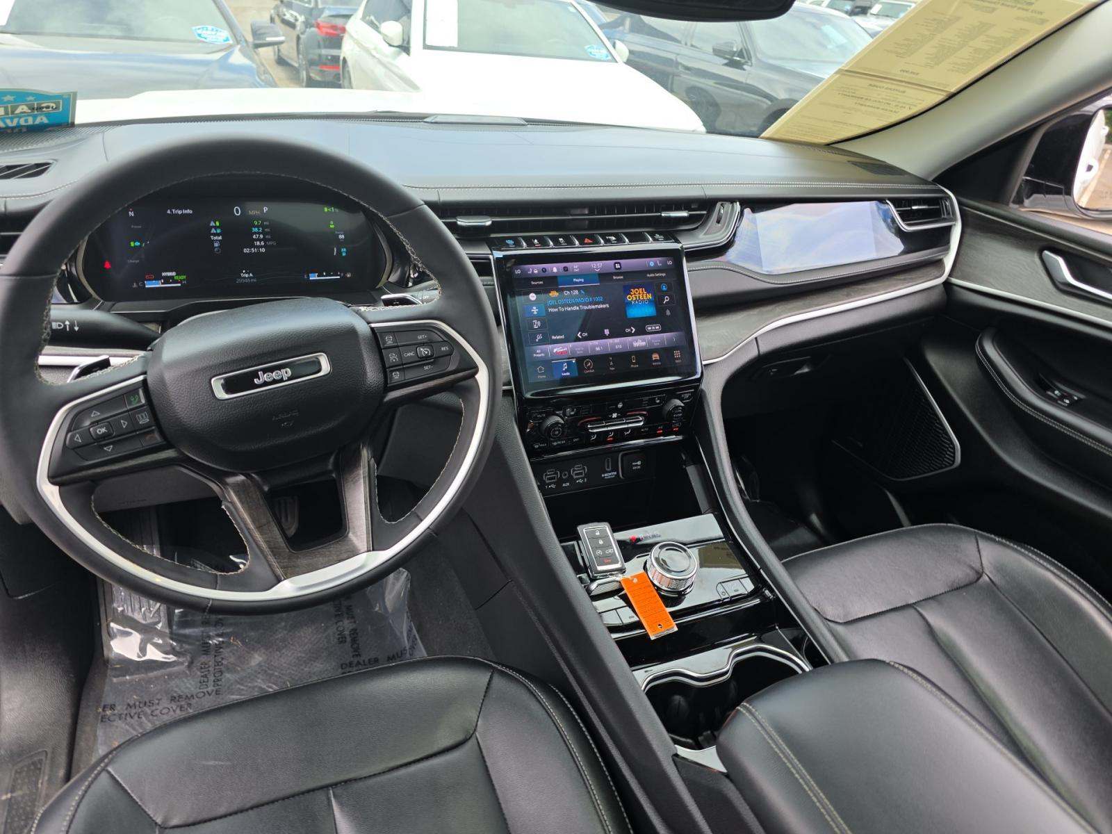 2022 Jeep Grand Cherokee 4xe AWD
