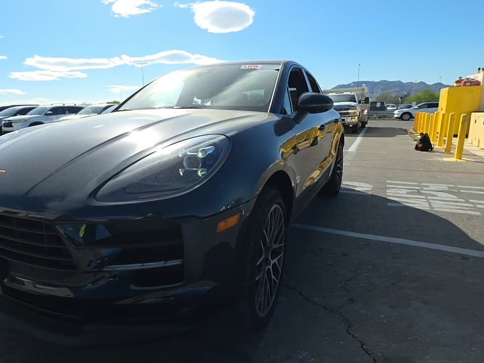 2020 Porsche Macan Base AWD
