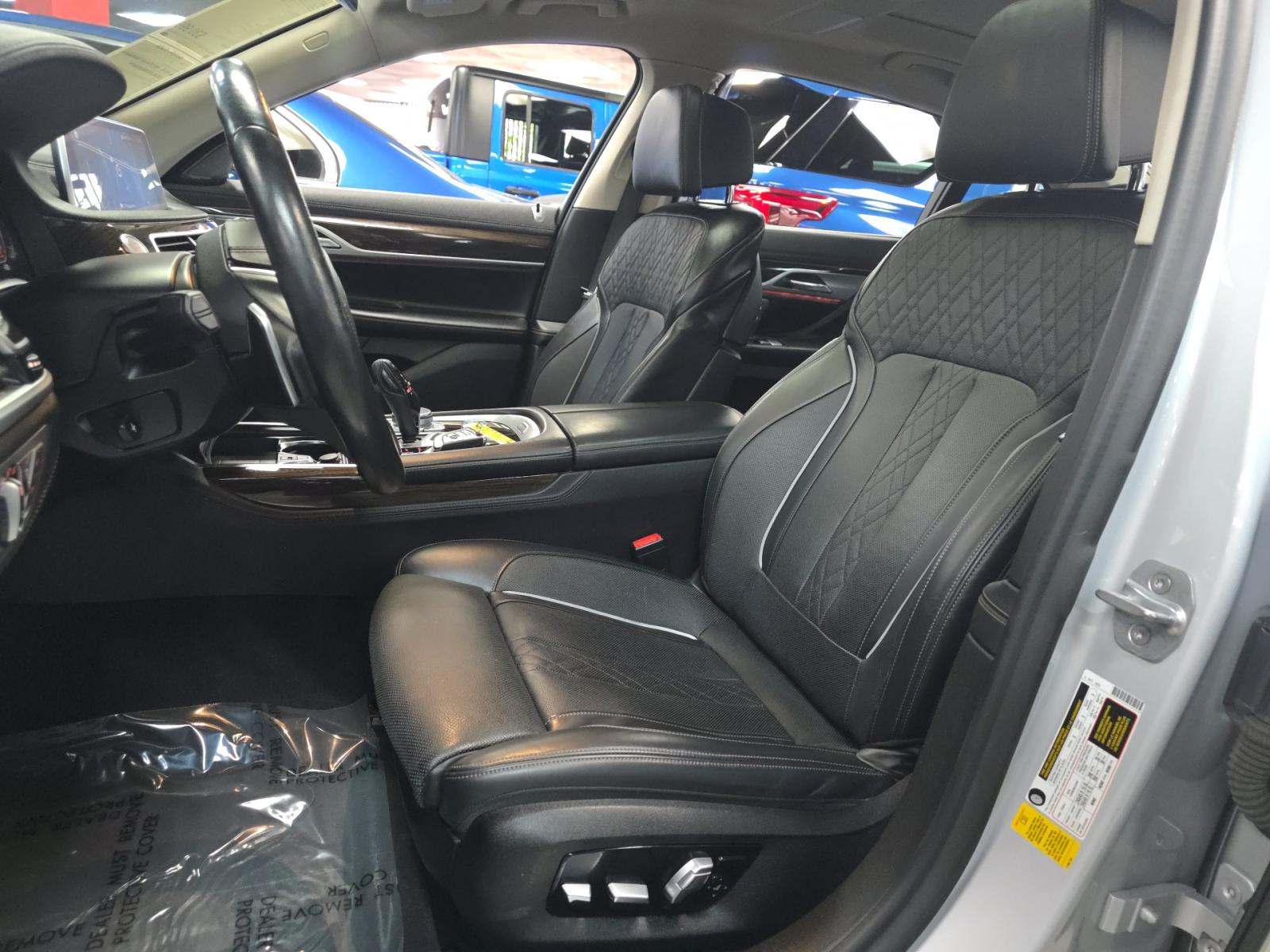 2020 BMW 7 Series 740i RWD