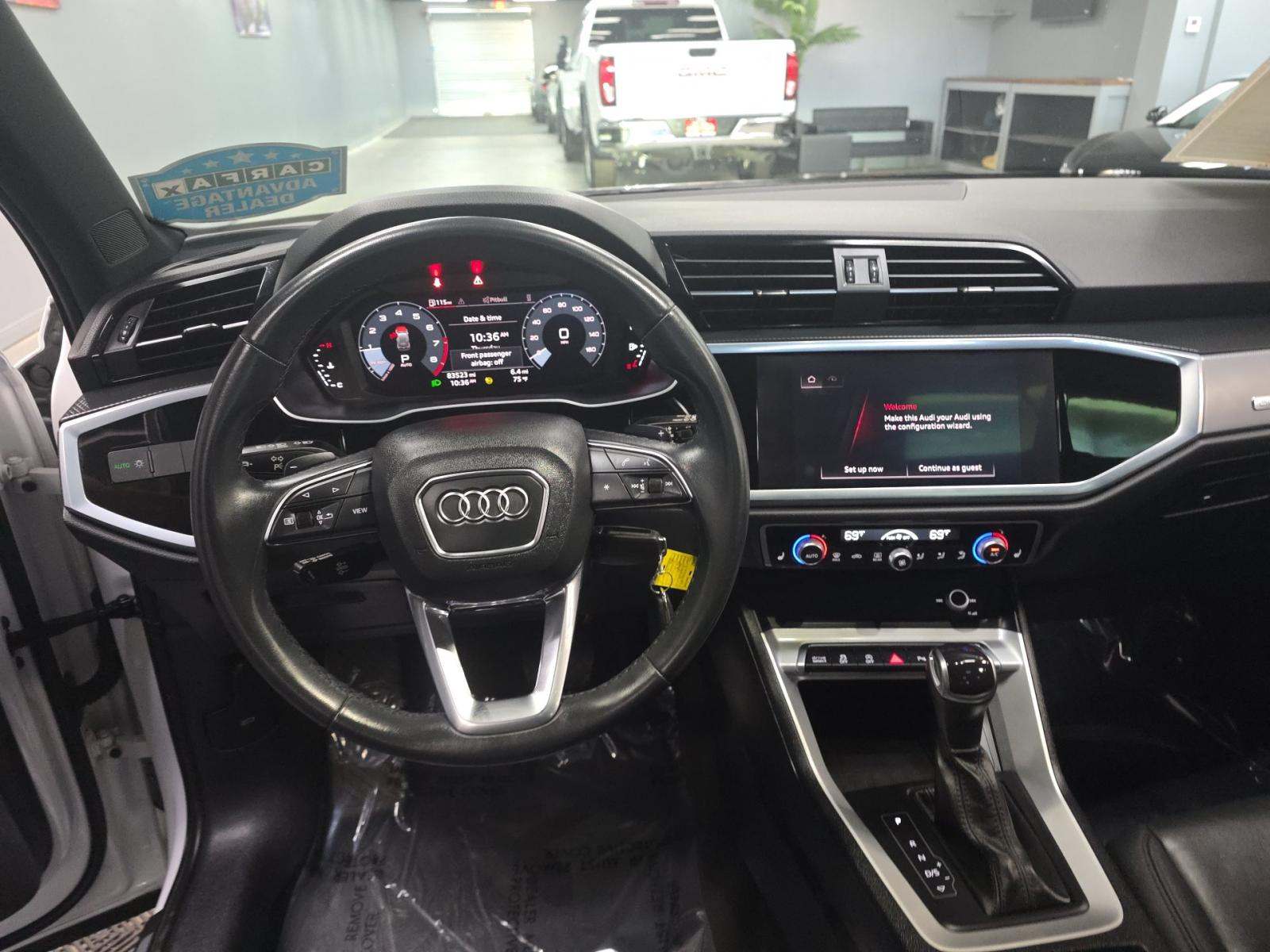 2022 Audi Q3 2.0T S line Premium AWD
