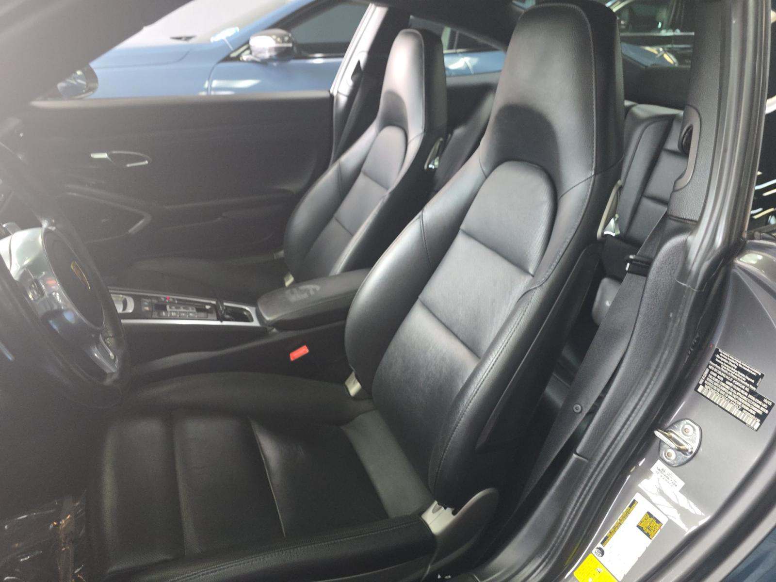 2016 Porsche 911 Carrera S RWD