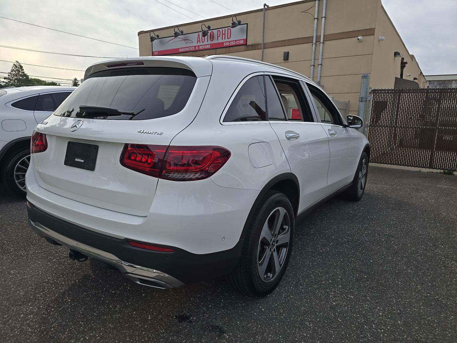 2021 Mercedes-Benz GLC GLC 300 AWD