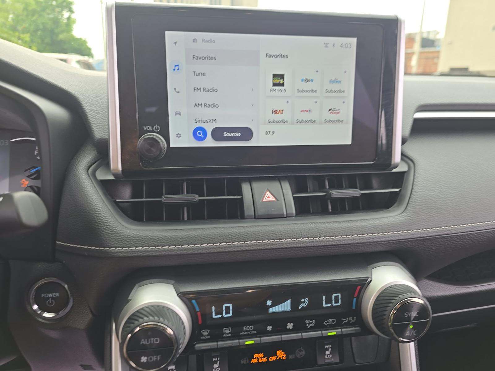 2025 Toyota RAV4 Hybrid XLE AWD