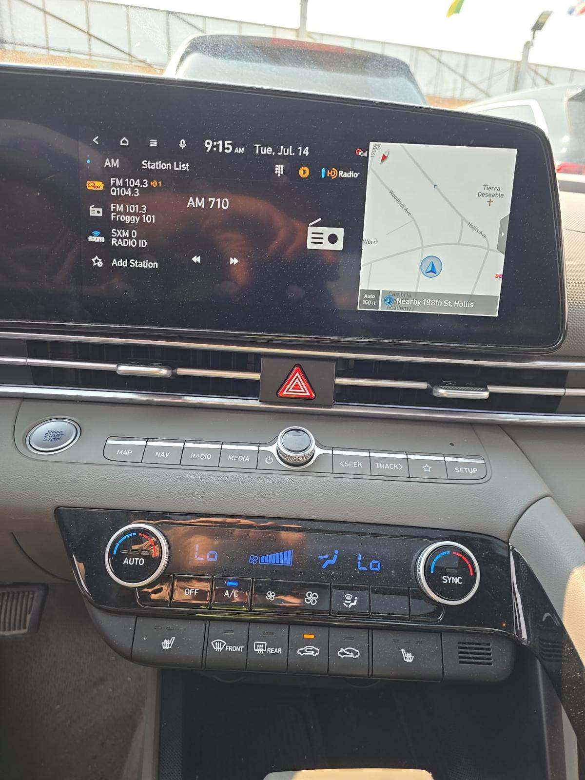2025 Hyundai Elantra SEL Convenience FWD
