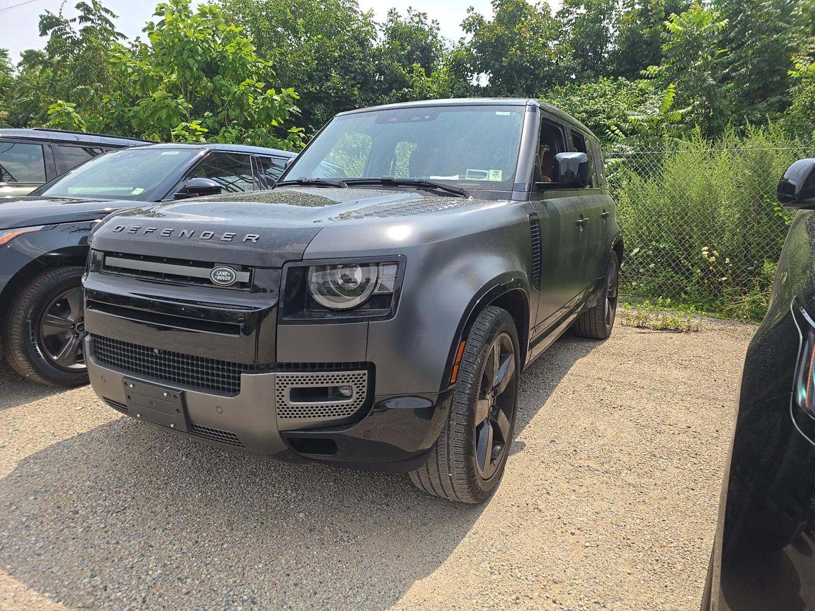 2023 Land Rover Defender 110 V8 AWD