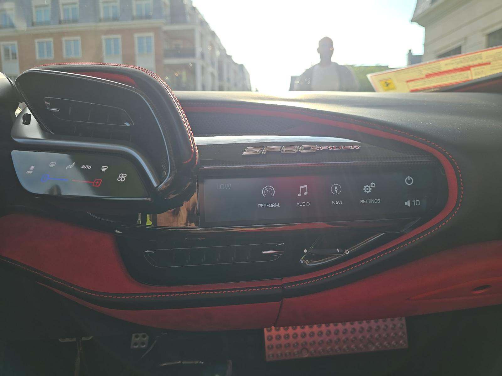 2024 Ferrari SF90 Spider Base AWD
