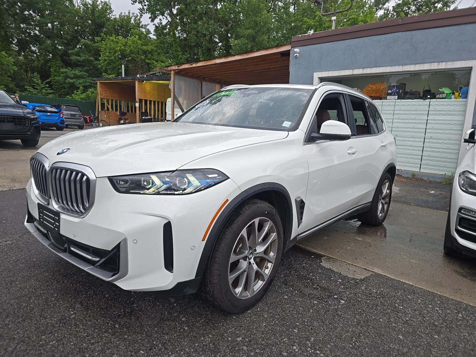 2025 BMW X5 xDrive40i AWD