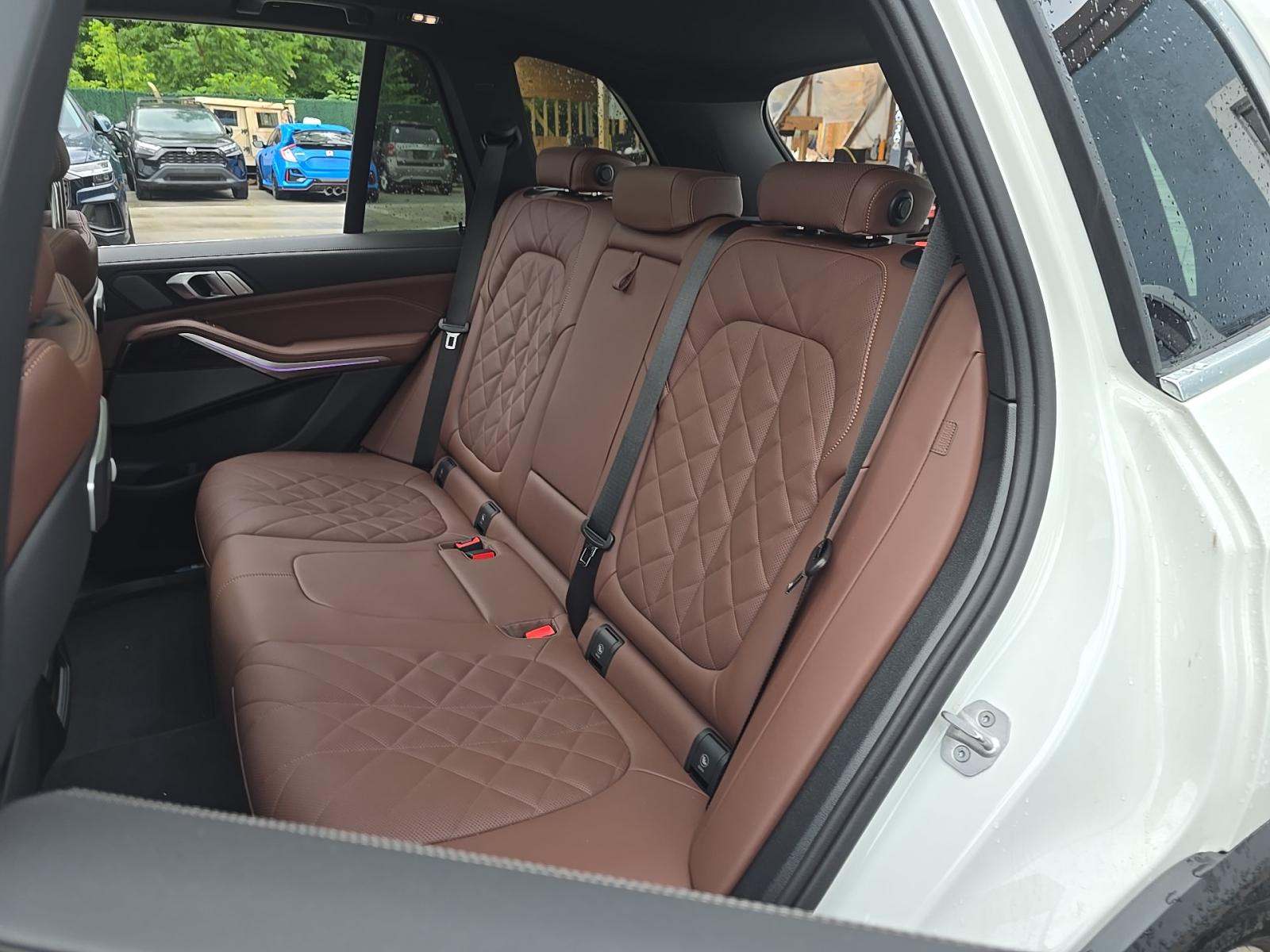 2025 BMW X5 xDrive40i AWD