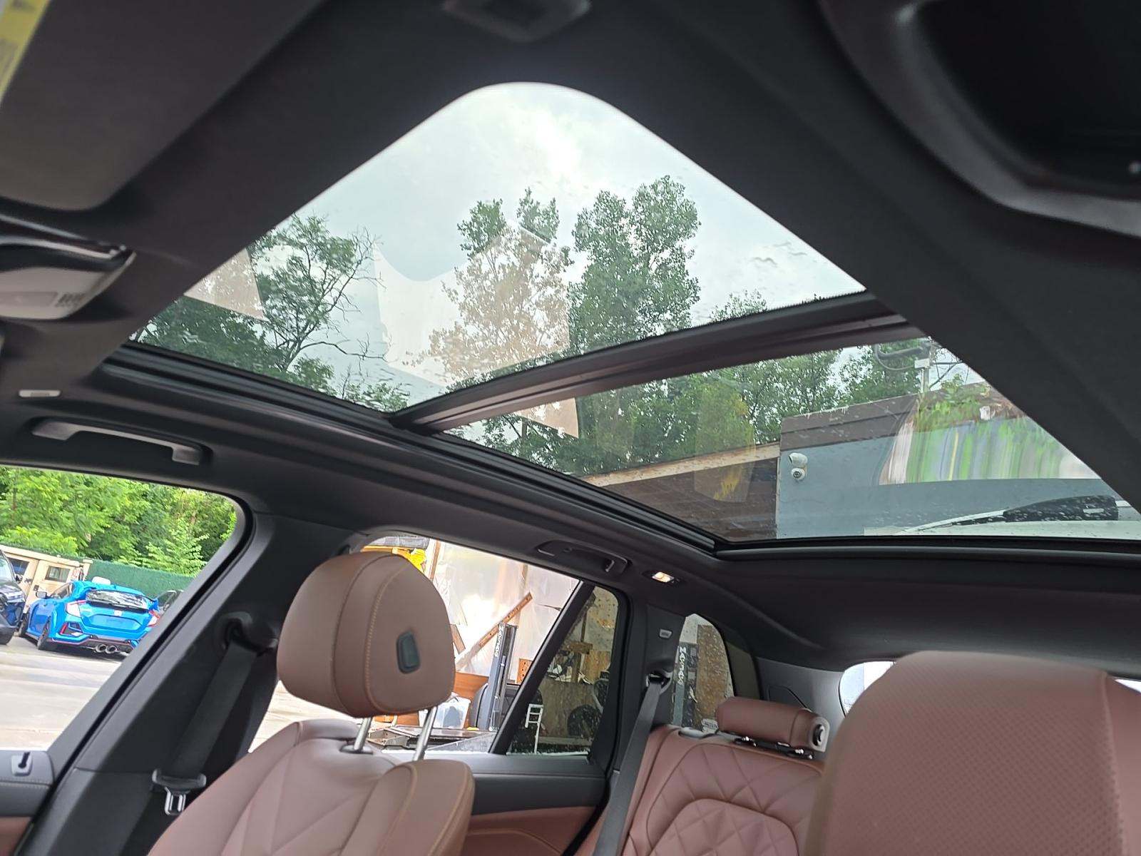 2025 BMW X5 xDrive40i AWD