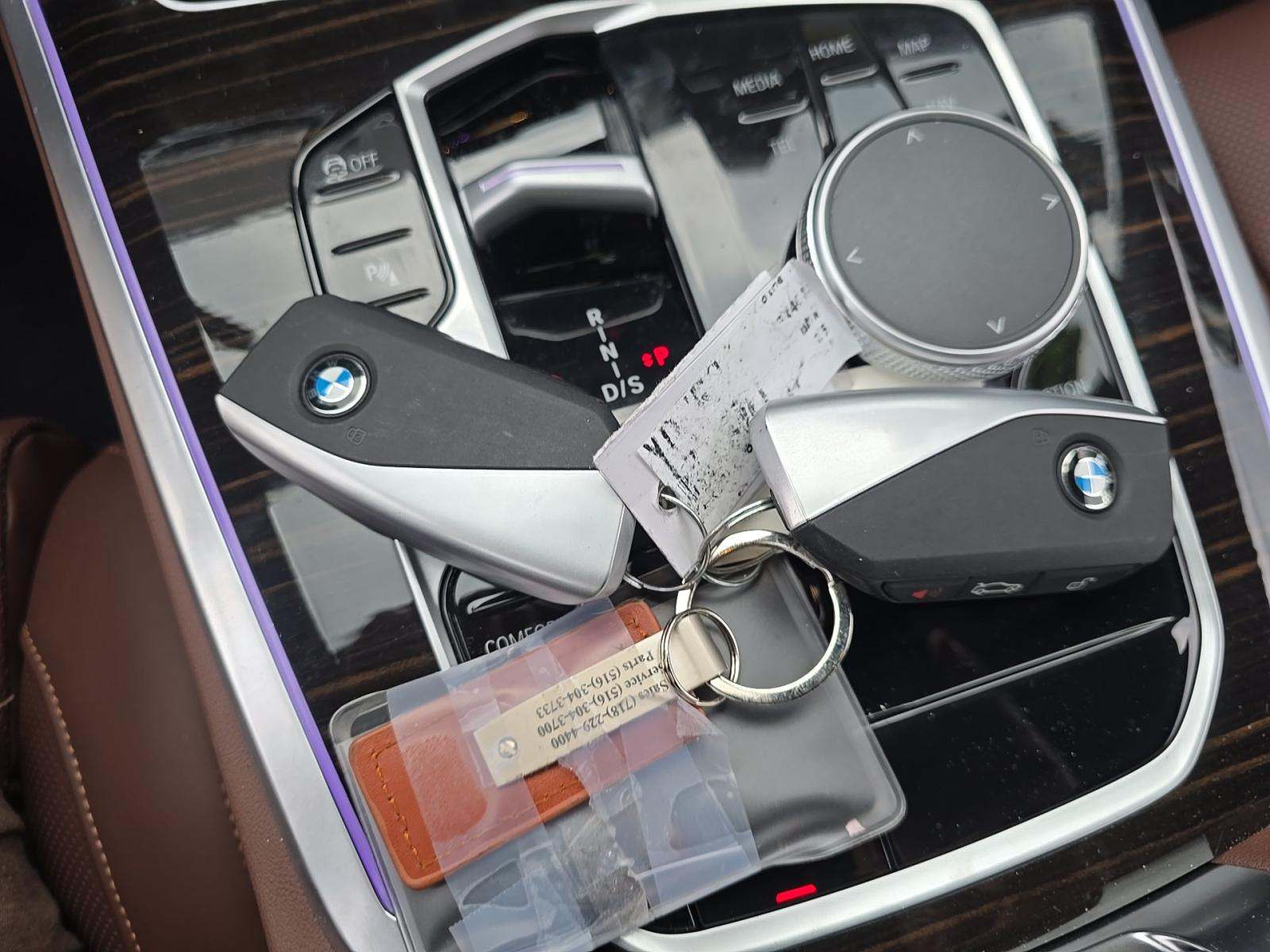 2025 BMW X5 xDrive40i AWD