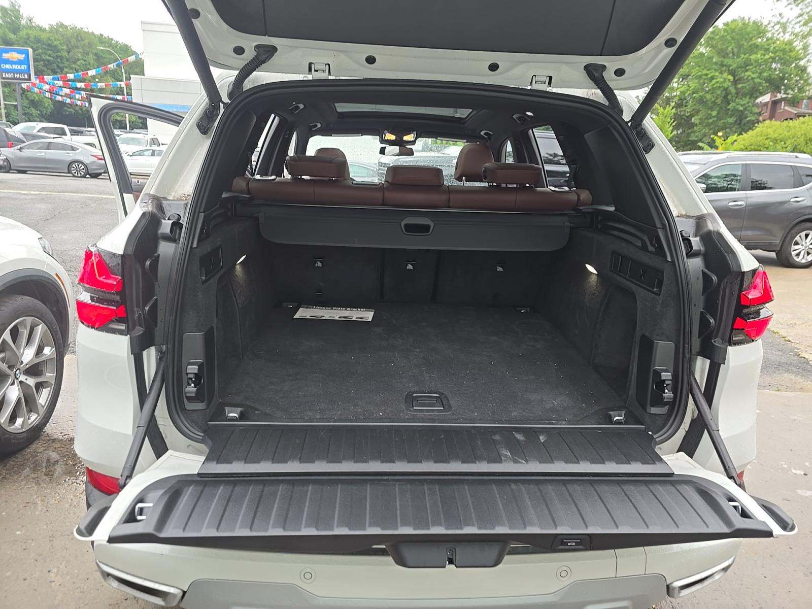 2025 BMW X5 xDrive40i AWD