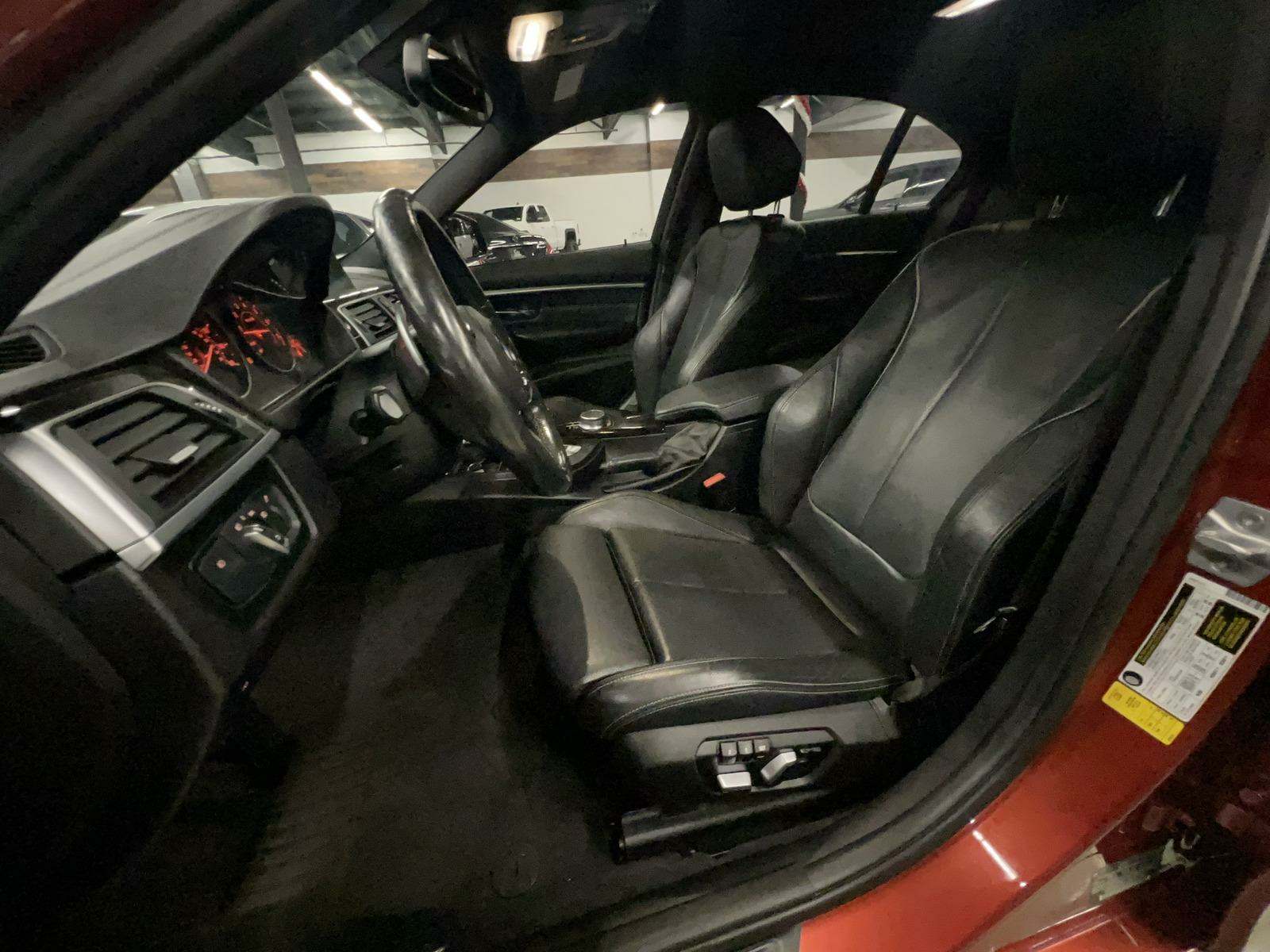 2018 BMW 3 Series 330i M SPORT LINE RWD