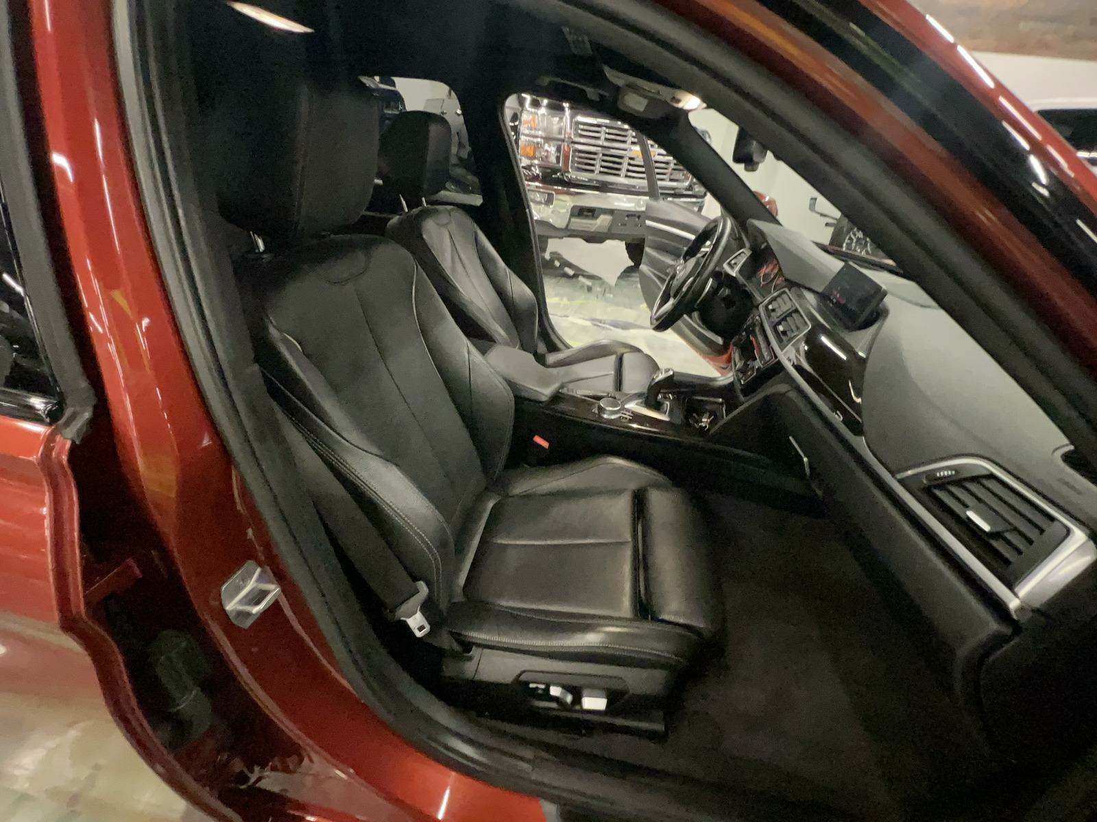 2018 BMW 3 Series 330i M SPORT LINE RWD