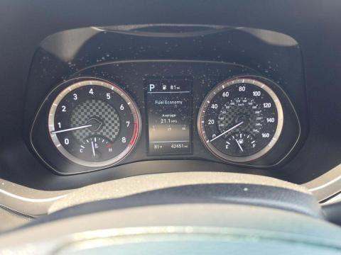 HYUNDAI 2.0 PREMIUM - 9