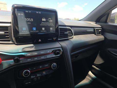 HYUNDAI 2.0 PREMIUM - 10