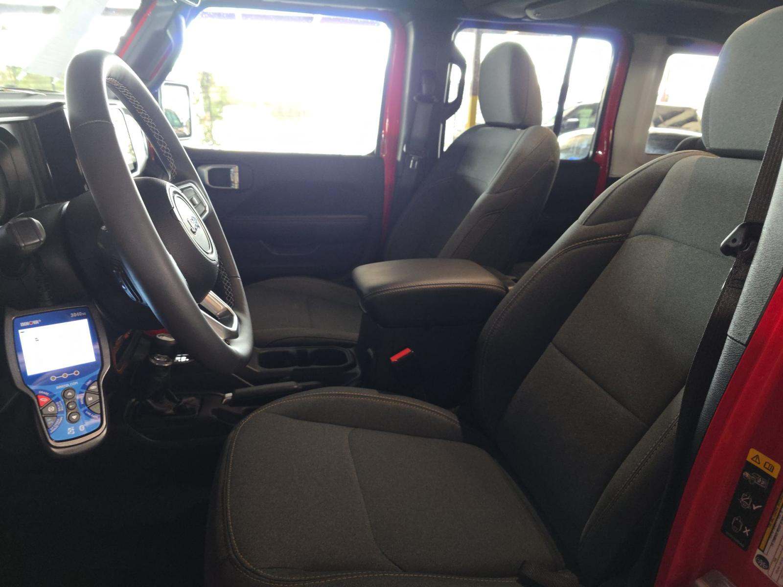 2025 Jeep Wrangler 4xe Sahara AWD