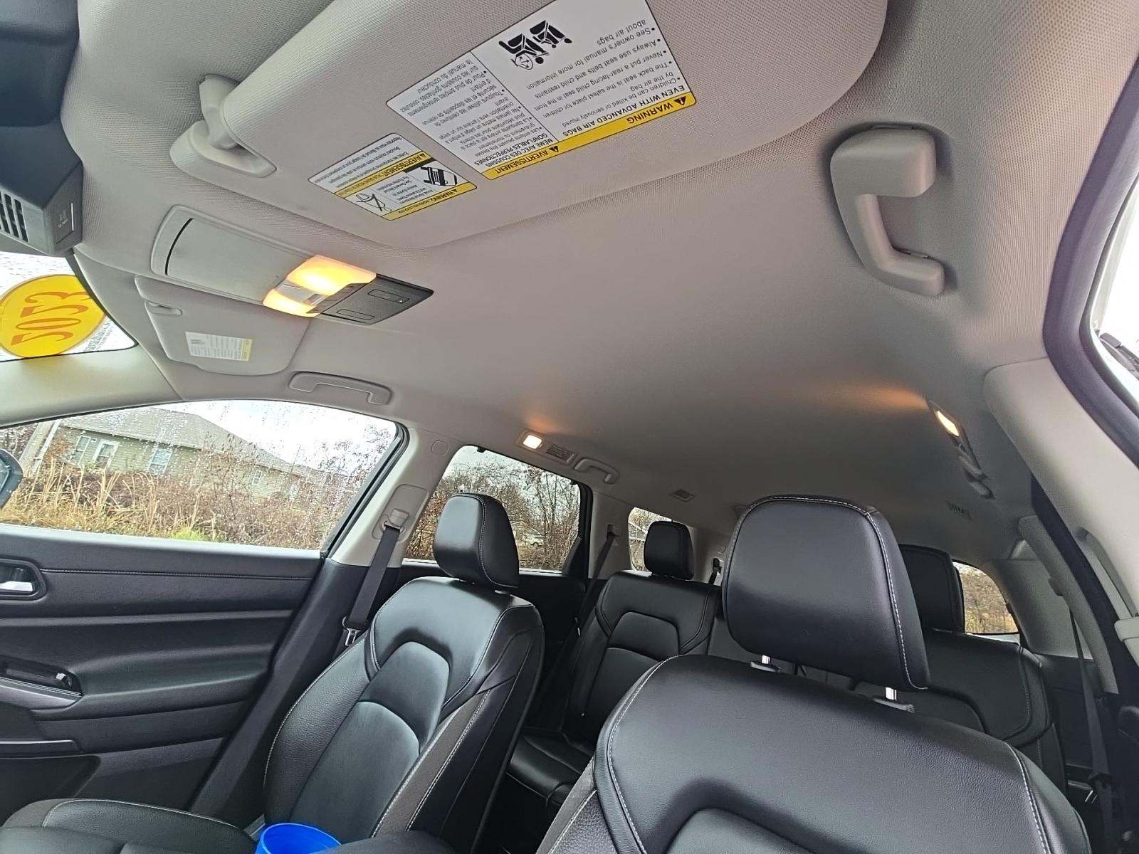 2023 Nissan Pathfinder SL FWD