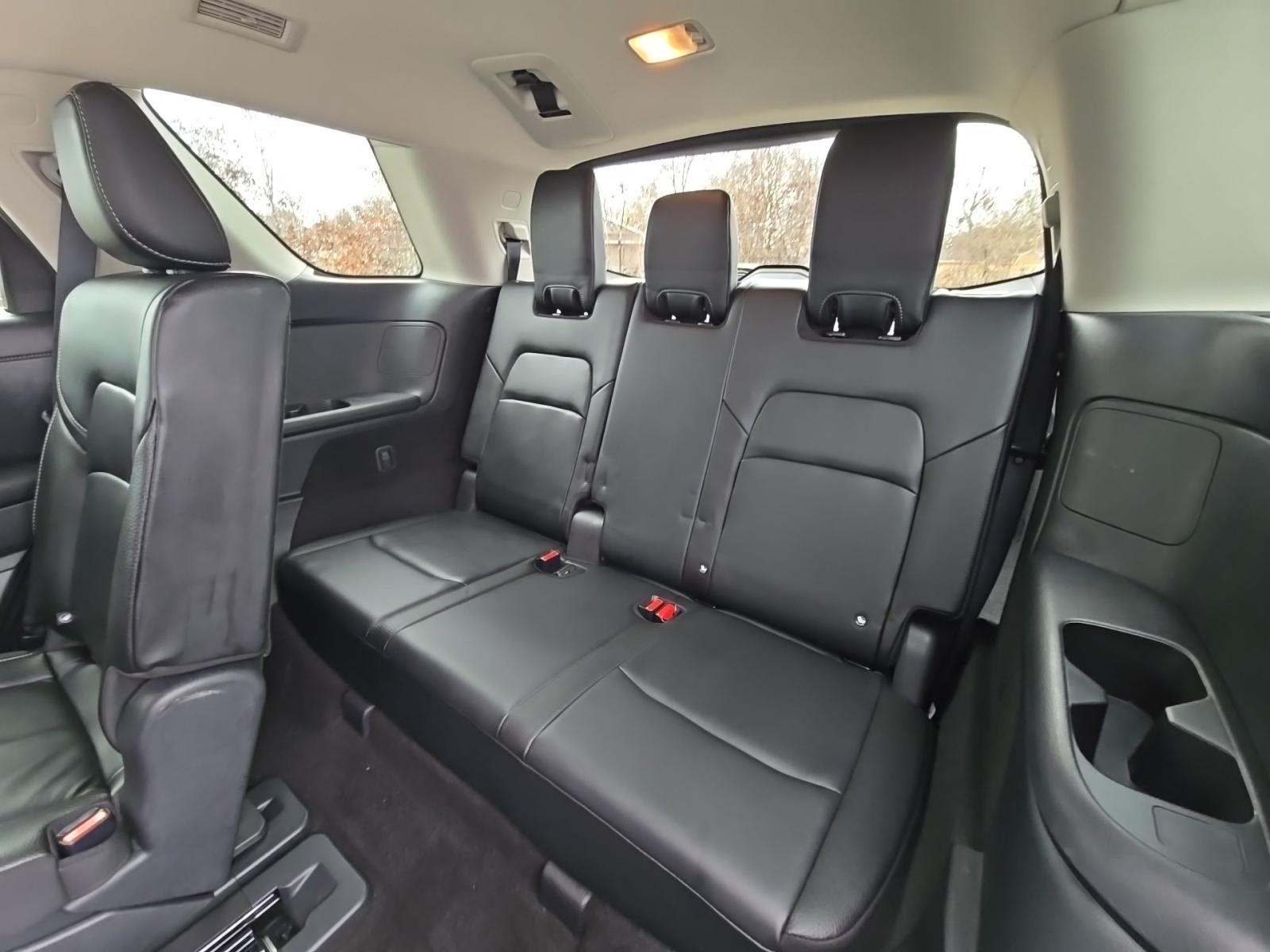 2023 Nissan Pathfinder SL FWD