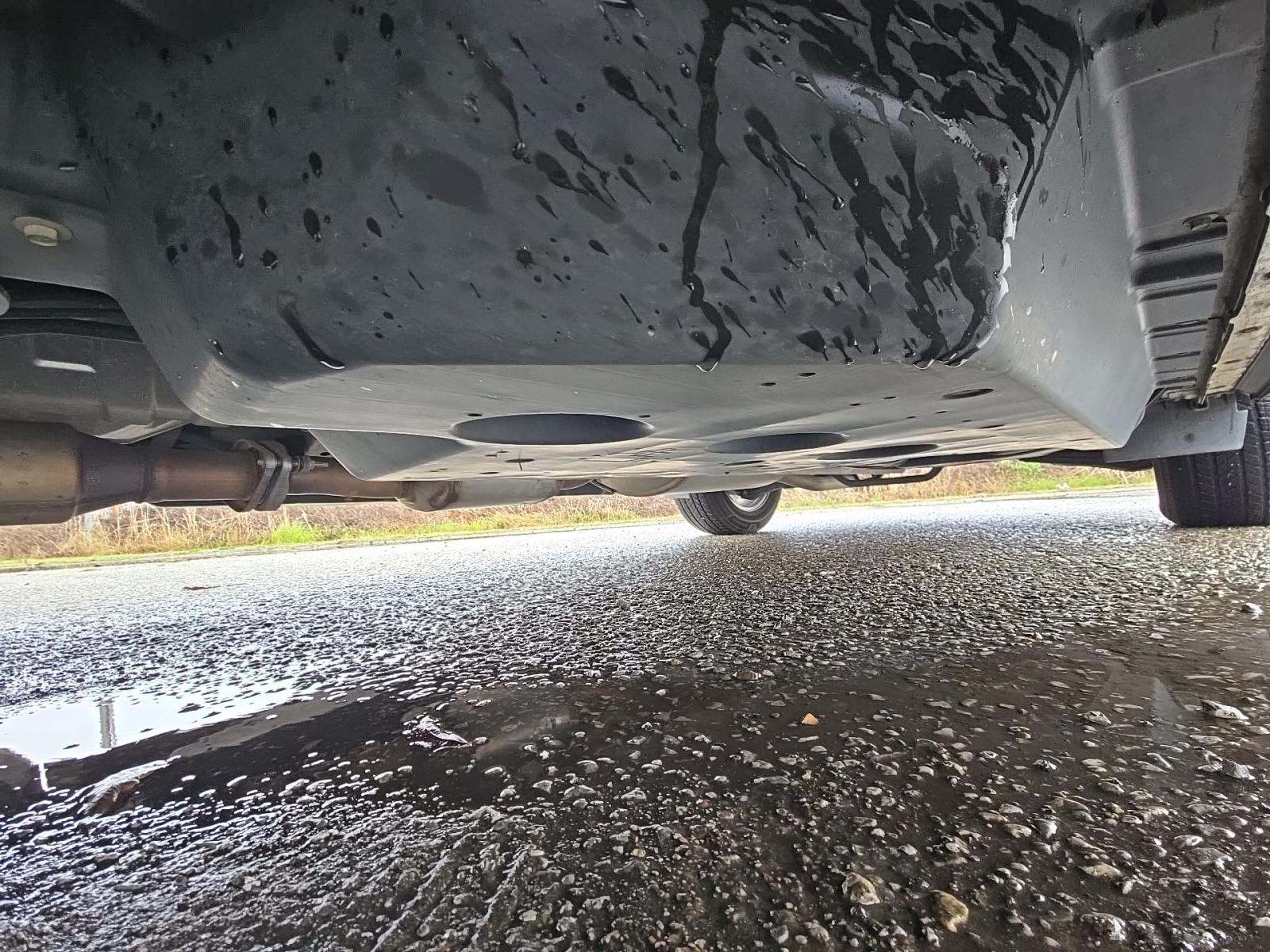 2023 Nissan Pathfinder SL FWD