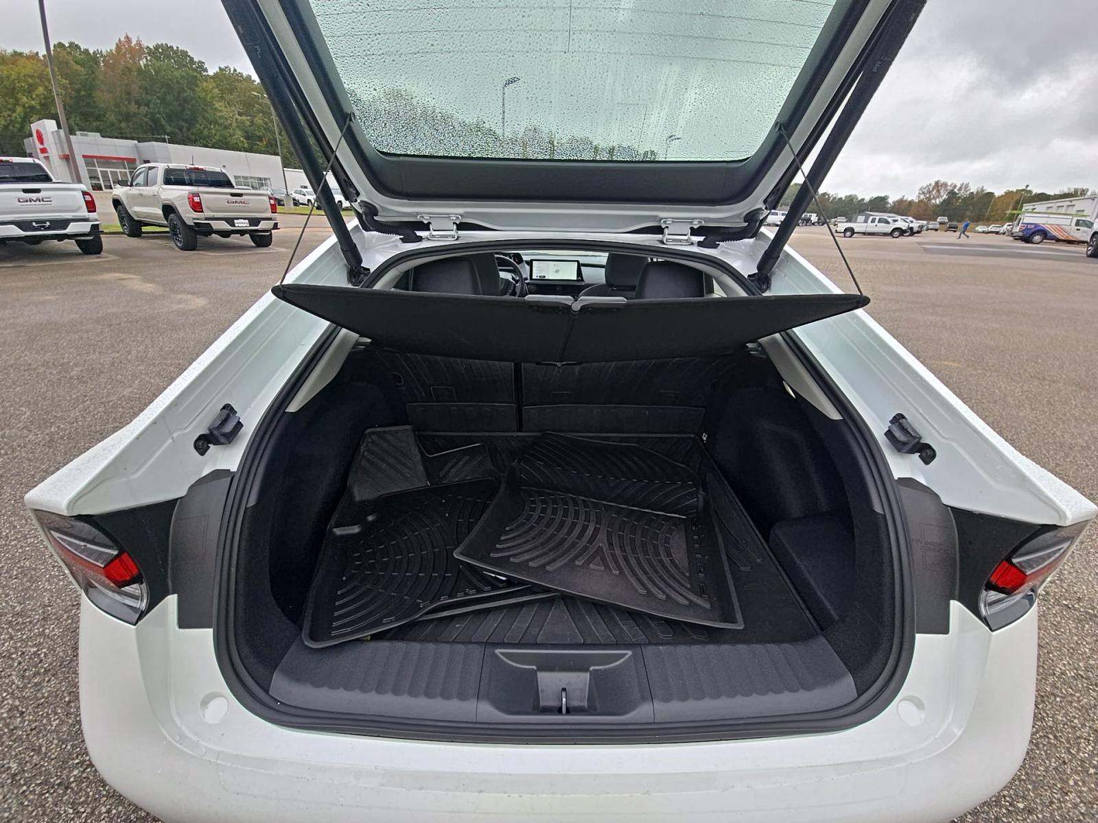 2023 Toyota Prius Limited AWD