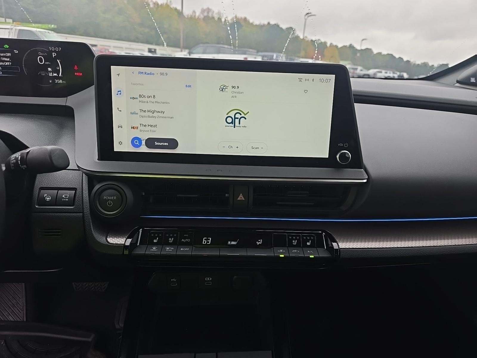 2023 Toyota Prius Limited AWD