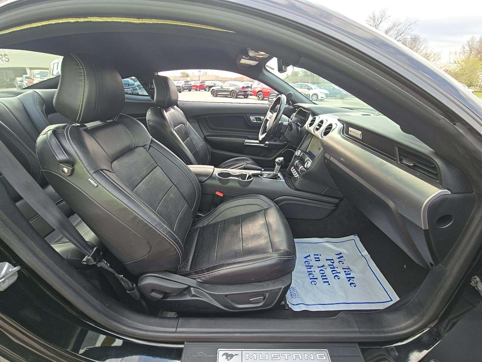 2022 Ford Mustang EcoBoost Premium RWD