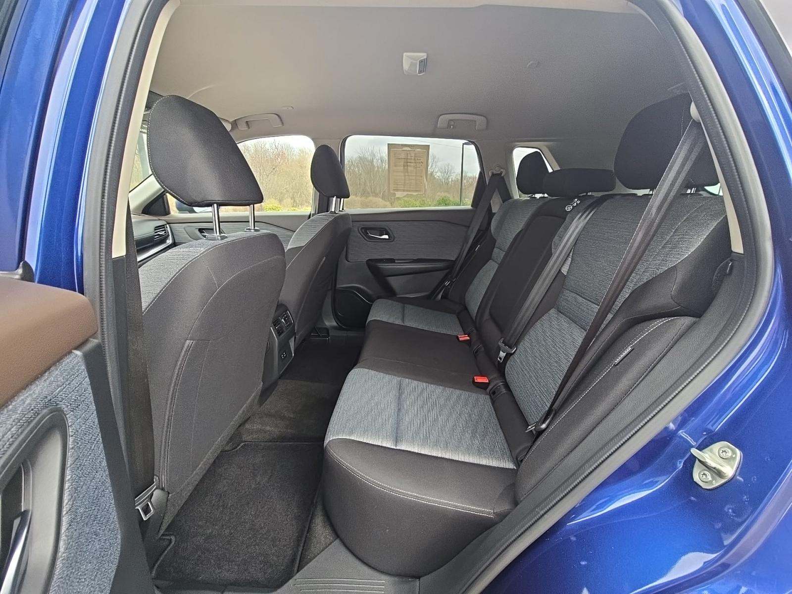 2023 Nissan Rogue SV AWD