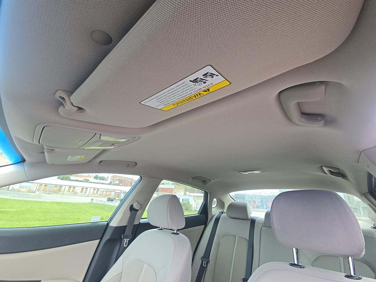 2017 Kia Optima LX FWD