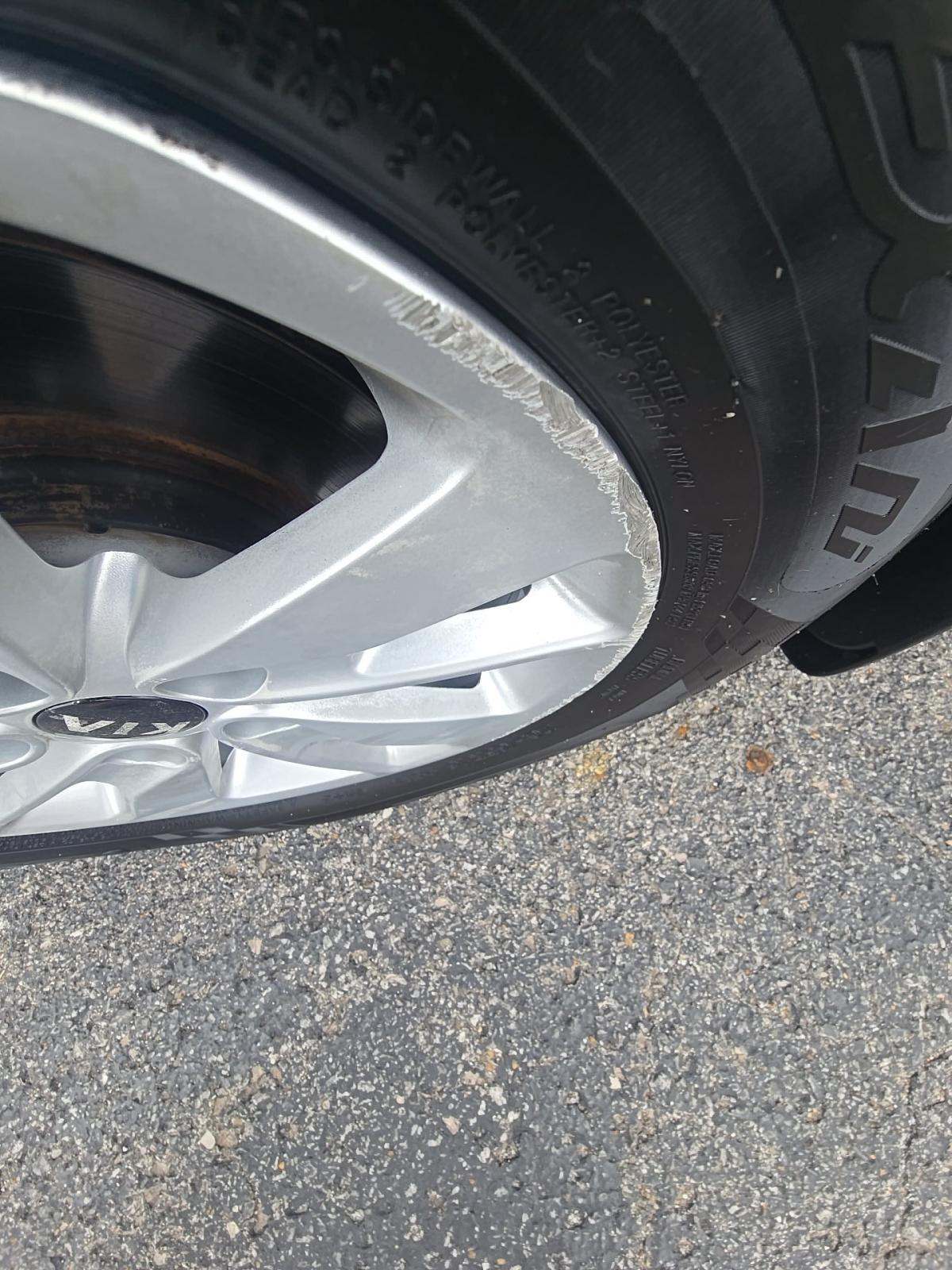 2017 Kia Optima LX FWD