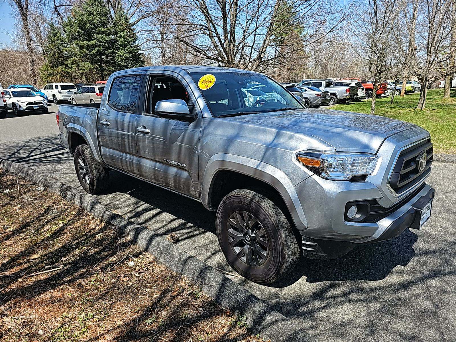 2023 Toyota Tacoma SR5 AWD
