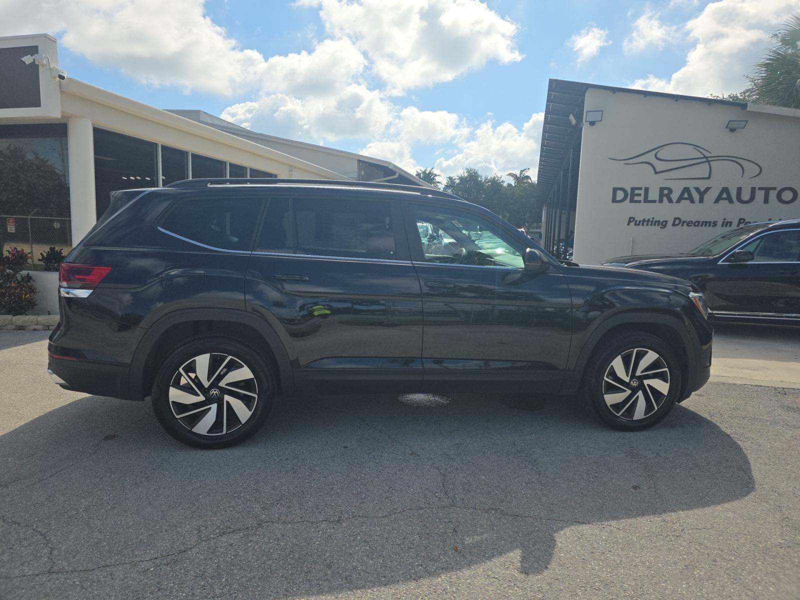 2026 Volkswagen Atlas 2.0T SE FWD